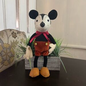 Disney Mickey Mouse Posable Young
Epoch 18" Plush Doll 1930s Reproduction